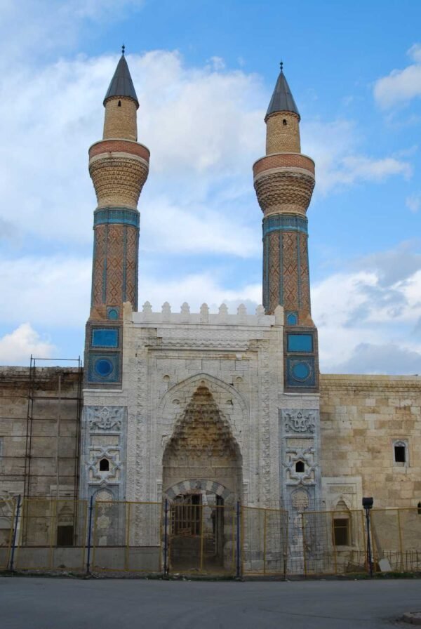 Sivas - Divriği - Kemaliye Turu